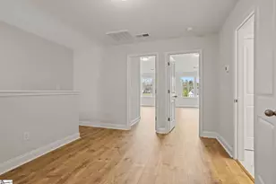 224 Lake Greenwood Blvd, Greenwood, SC 29649 - Photo 17