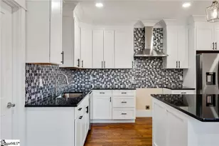 303 Regency Cir, Anderson, SC 29625 - Photo 9