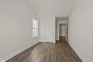 226 Lake Greenwood Blvd, Greenwood, SC 29649 - Photo 21