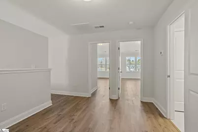 226 Lake Greenwood Boulevard, Greenwood, SC 29649 - Photo 17