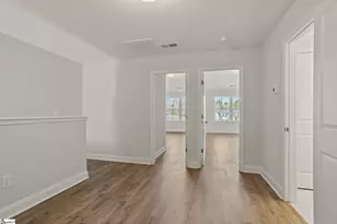 226 Lake Greenwood Blvd, Greenwood, SC 29649 - Photo 17