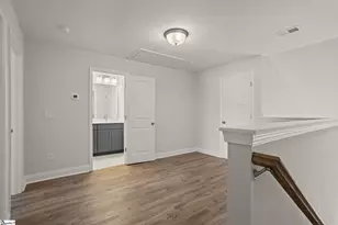 226 Lake Greenwood Blvd, Greenwood, SC 29649 - Photo 15