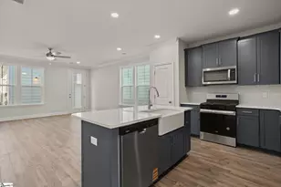 226 Lake Greenwood Blvd, Greenwood, SC 29649 - Photo 9