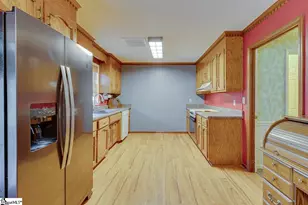 320 Griffin Rd, Greenville, SC 29607 - Photo 11