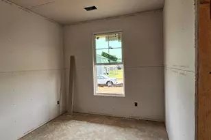 339 E Pyrenees Dr, Wellford, SC 29385 - Photo 7