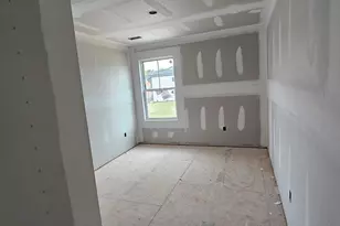 672 Gilgal Ln, Wellford, SC 29385 - Photo 9