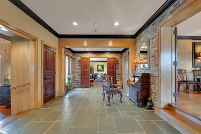 121 Montgomery Drive, Spartanburg, SC 29302 - Photo 3