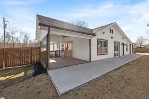 2016 Edwards Lake Rd, Greer, SC 29651 - Photo 33