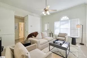 921 Hollyhock Ct, Boiling Springs, SC 29316 - Photo 5