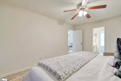 921 Hollyhock Court, Boiling Springs, SC 29316 - Photo 17