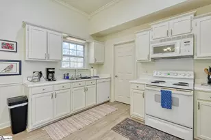 921 Hollyhock Ct, Boiling Springs, SC 29316 - Photo 11