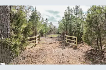 588 Lake Road, Clinton, SC 29325 - Photo 3