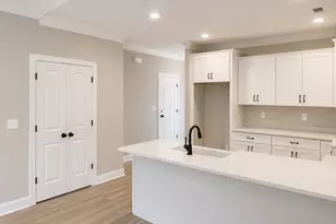 110 N 6th St, Easley, SC 29640 - Photo 11