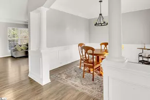 325 Stillwater Ct, Simpsonville, SC 29681 - Photo 5