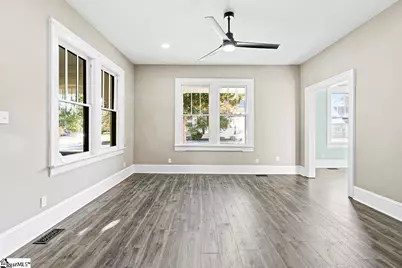 501 N Adair Street, Clinton, SC 29325 - Photo 5