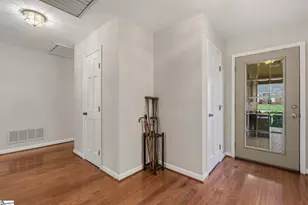 40 Cunningham Cir, Taylors, SC 29687 - Photo 5