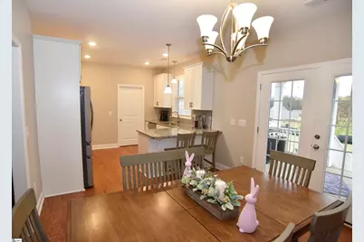 202 Roscoe Drive, Greer, SC 29651 - Photo 5