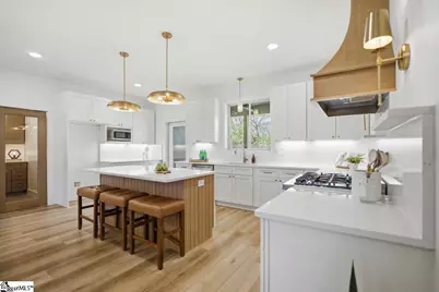 505 Avon Drive, Taylors, SC 29687 - Photo 5