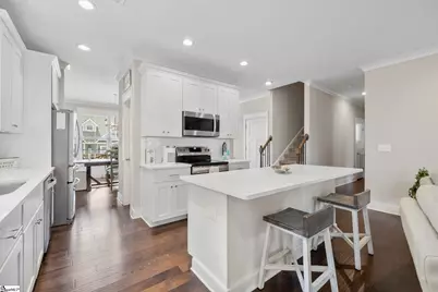 303 Farmers Market Street, Taylors, SC 29687 - Photo 13