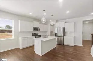 1021 Skidaway Dr, Spartanburg, SC 29303 - Photo 15
