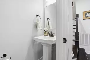 38 Itasca Dr, Greenville, SC 29609 - Photo 11