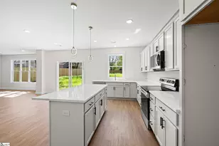 7 Judson Rd, Greenville, SC 29611 - Photo 11