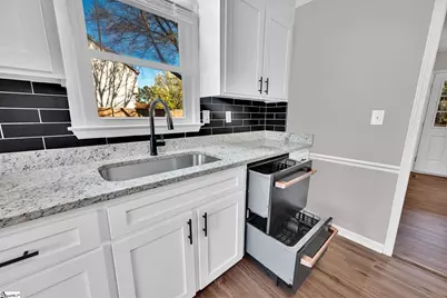 1509 Crestview Road, Easley, SC 29642 - Photo 11