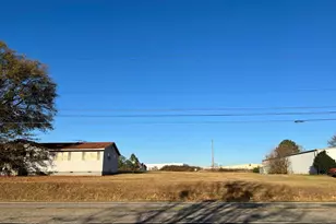 511 Broadcast Dr, Spartanburg, SC 29303 - Photo 5