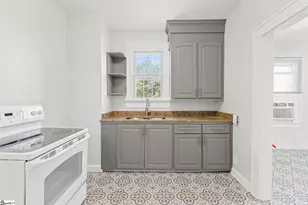 108 E B Ave, Easley, SC 29640 - Photo 13