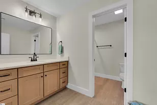 521 Hillview Knl Ln, Greer, SC 29651 - Photo 21