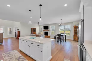 521 Hillview Knl Ln, Greer, SC 29651 - Photo 9