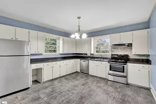 302 Gassaway St, Central, SC 29630 - Photo 7