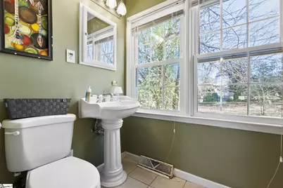 200 Yorkshire Drive, Spartanburg, SC 29301 - Photo 13