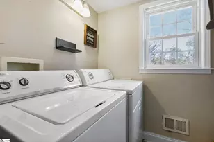 200 Yorkshire Dr, Spartanburg, SC 29301 - Photo 25