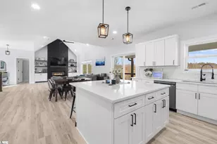 725 Hidden Falls Dr, West Union, SC 29696 - Photo 13