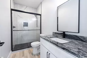 725 Hidden Falls Dr, West Union, SC 29696 - Photo 17