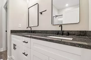 401 Grand Harbor Blvd, Ninety Six, SC 29666 - Photo 33