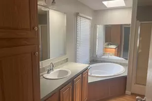 879 Black Snake Rd, Easley, SC 29640 - Photo 5