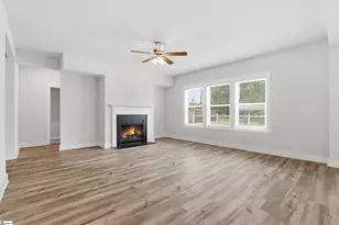 232 Roderick Ln, Greenville, SC 29605 - Photo 5