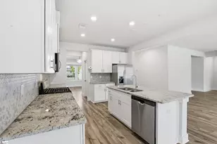 232 Roderick Ln, Greenville, SC 29605 - Photo 9