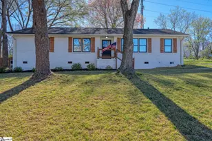 106 Archdale Dr, Mauldin, SC 29622 - Photo 3