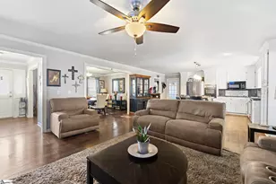 1218 Brushy Creek Rd, Taylors, SC 29687 - Photo 9