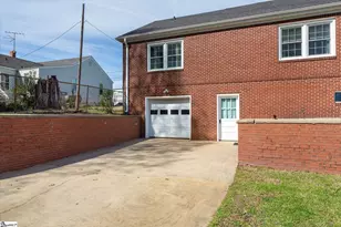 303 Pennsylvania Ave, Greer, SC 29650 - Photo 47