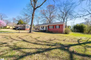 222 Meridian Ave, Taylors, SC 29687 - Photo 3