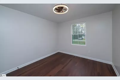 136 Moore Street, Wellford, SC 29385 - Photo 25