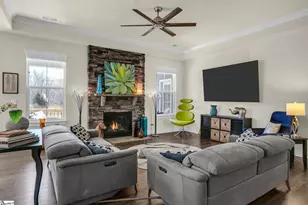 18 Pequot Dr, Greenville, SC 29607 - Photo 7