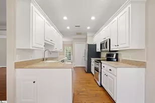 102 Bouchillion Dr, Greenville, SC 29615 - Photo 11