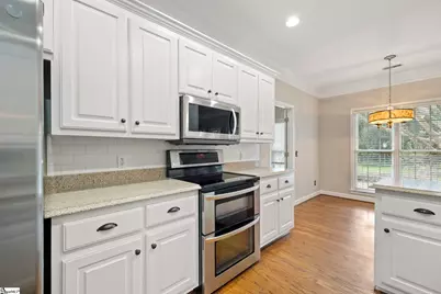 102 Bouchillion Drive, Greenville, SC 29615 - Photo 9