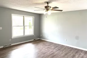 426 Anderson Ridge Rd, Greer, SC 29651 - Photo 5