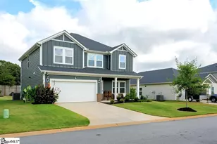 325 Roderick Ln, Greenville, SC 29605 - Photo 1